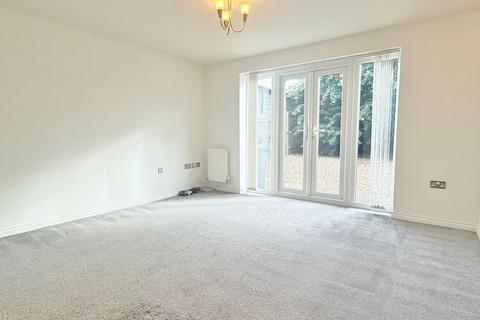 3 bedroom semi-detached house to rent, The Presidents, Beck Row, Bury St. Edmunds