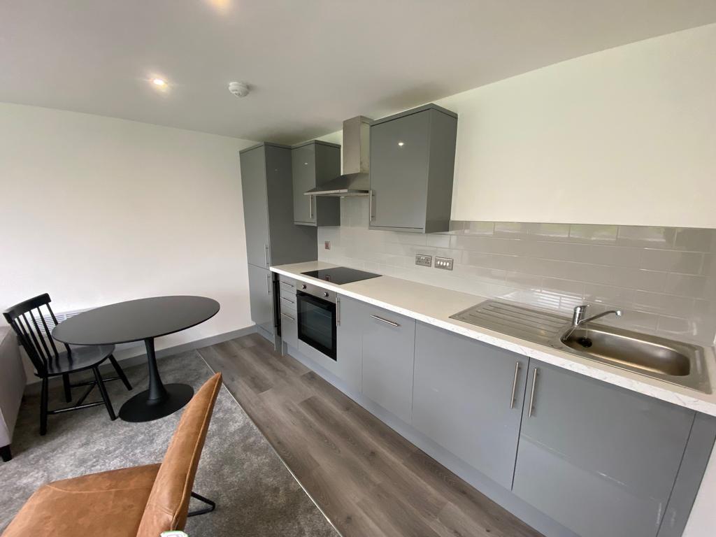 Apartment in LEEDS - View 3