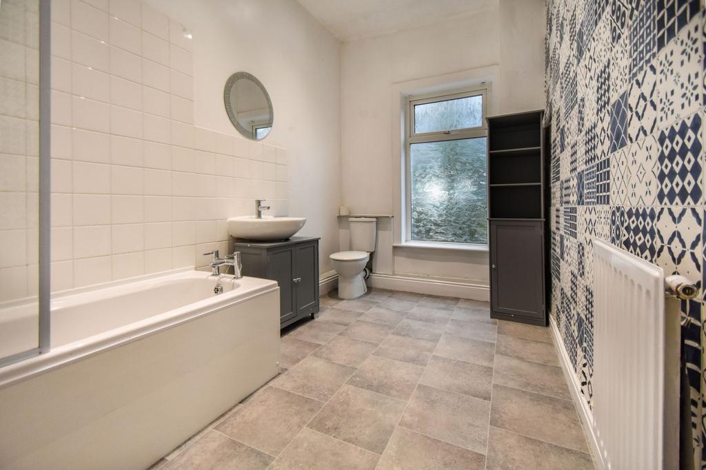 House in Bury, Greater Manchester - View 4