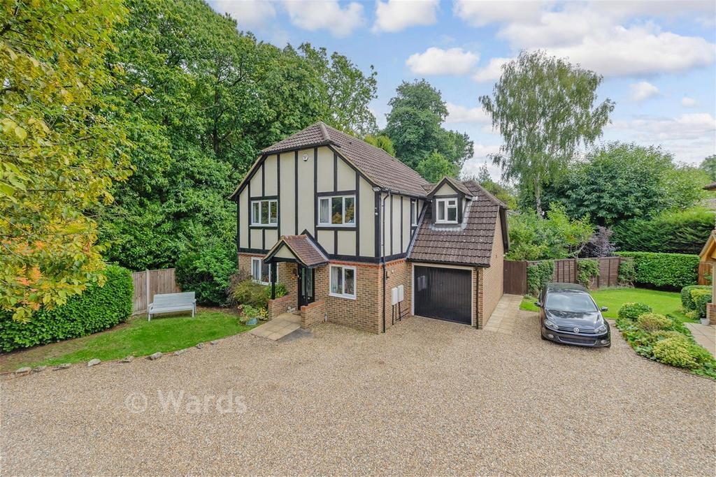 House in Meopham - View 2