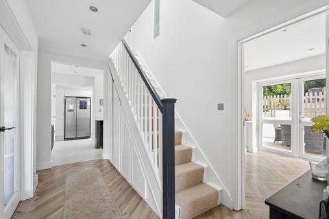 4 bedroom detached house for sale, Whitelands Avenue, Chorleywood, WD3