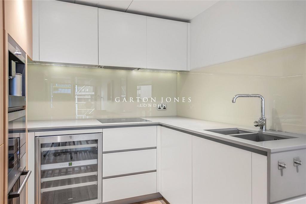 Apartment in London - View 3