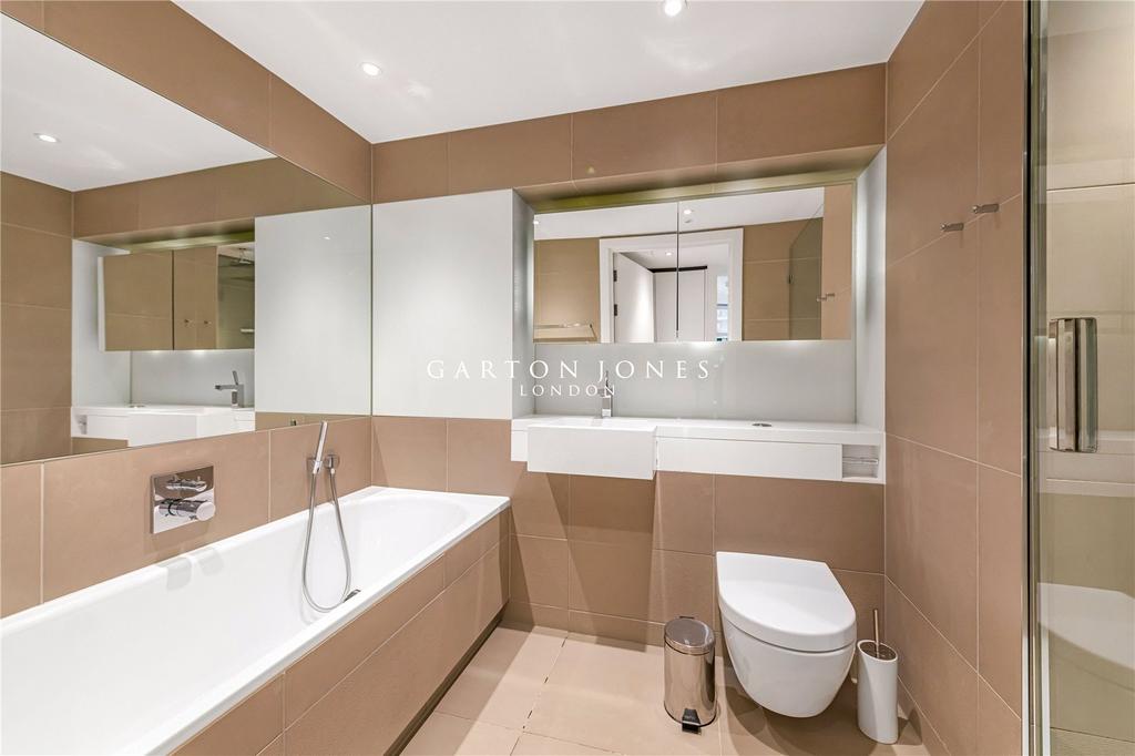 Apartment in London - More