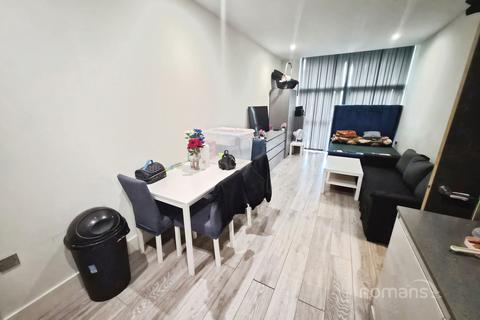 undefined, Farnham Road, Slough, Berkshire, SL1