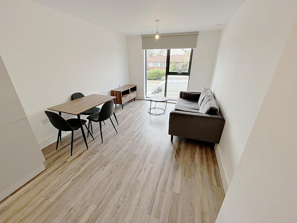 Apartment in Salford, Weaste - View 2
