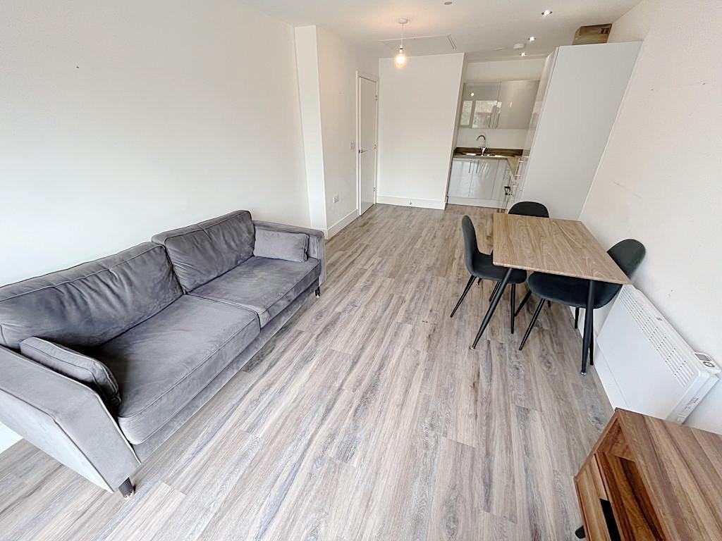 Apartment in Salford, Weaste - View 3