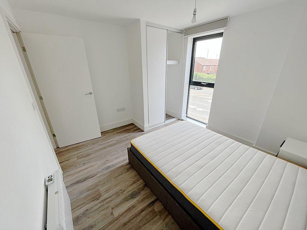 Apartment in Salford, Weaste - More