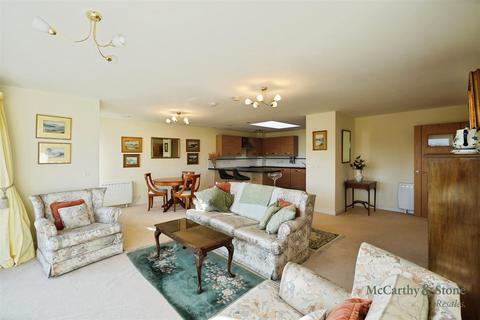 2 bedroom apartment for sale, 67 Lyle Court, 25 Barnton Grove, Edinburgh