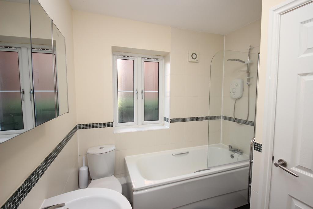 Apartment in York - View 5