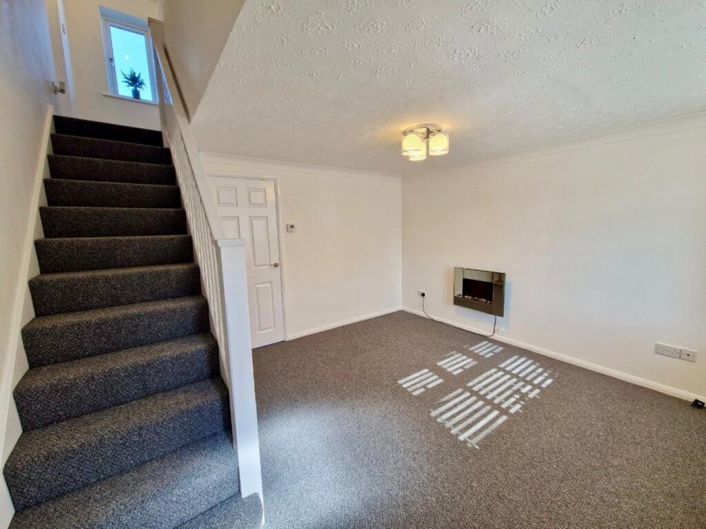 House in Nottinghamshire - View 3