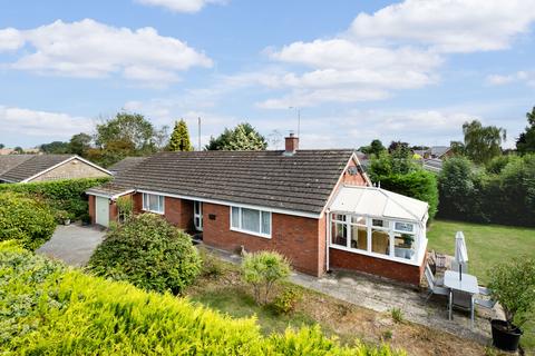 3 bedroom detached bungalow for sale, Kingsland, Leominster, Herefordshire, HR6 9RS