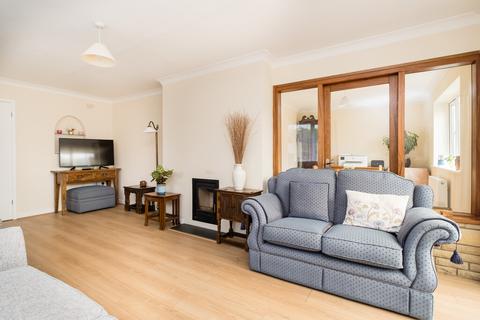 3 bedroom detached bungalow for sale, Kingsland, Leominster, Herefordshire, HR6 9RS