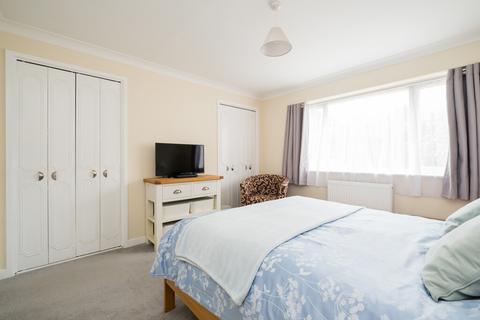3 bedroom detached bungalow for sale, Kingsland, Leominster, Herefordshire, HR6 9RS