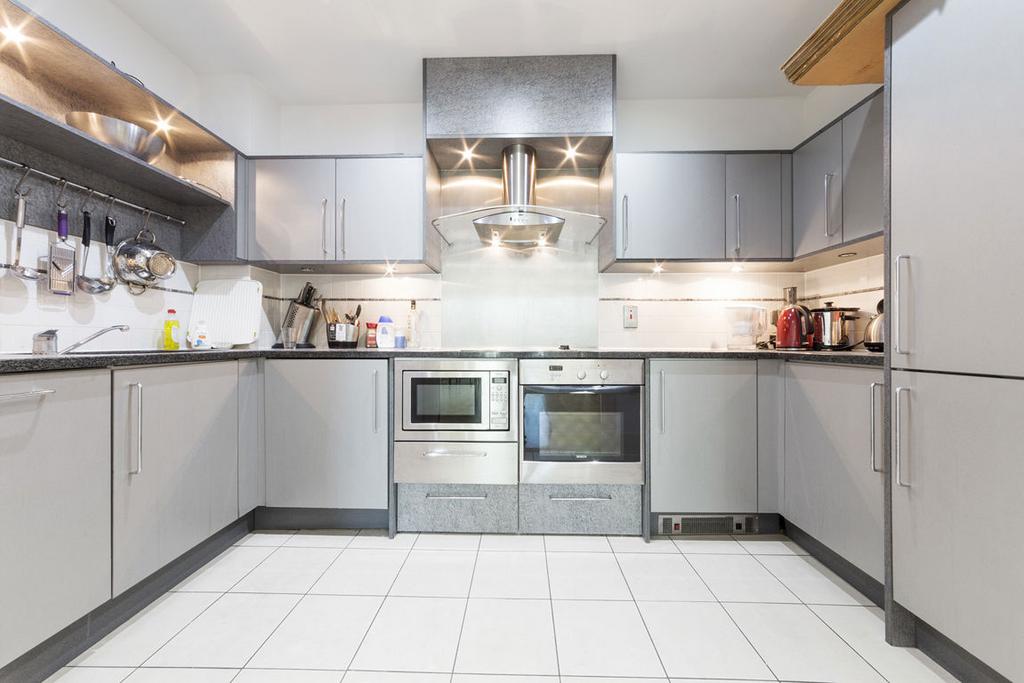 Apartment in Vauxhall - View 4