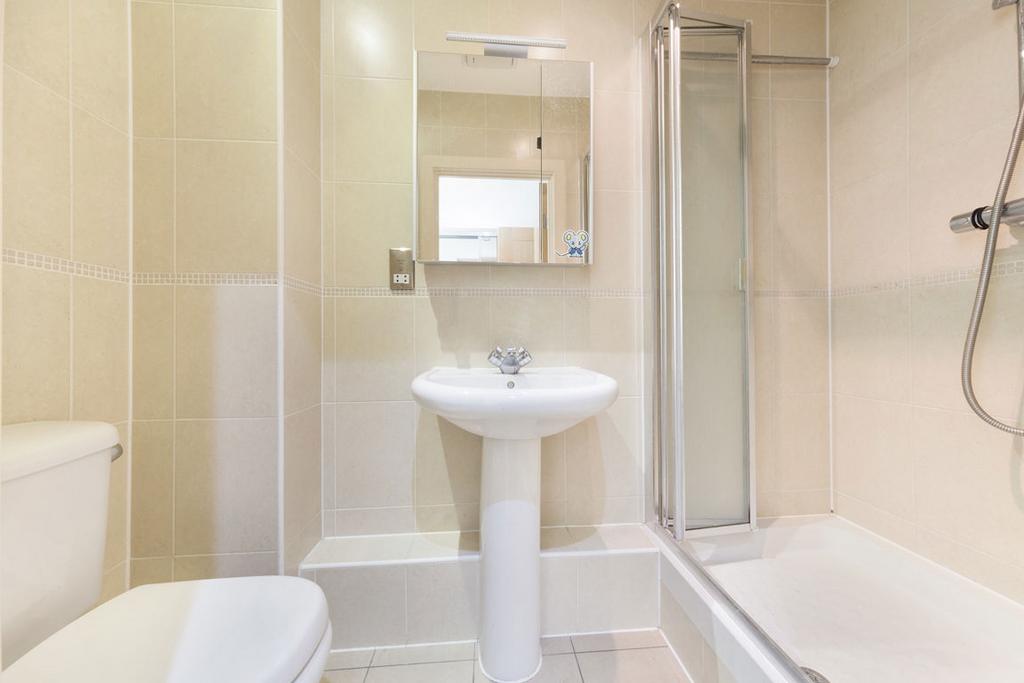 Apartment in Vauxhall - More