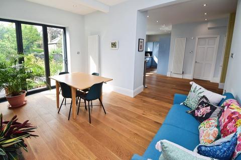 undefined, Bankfield Drive, Bradford BD18