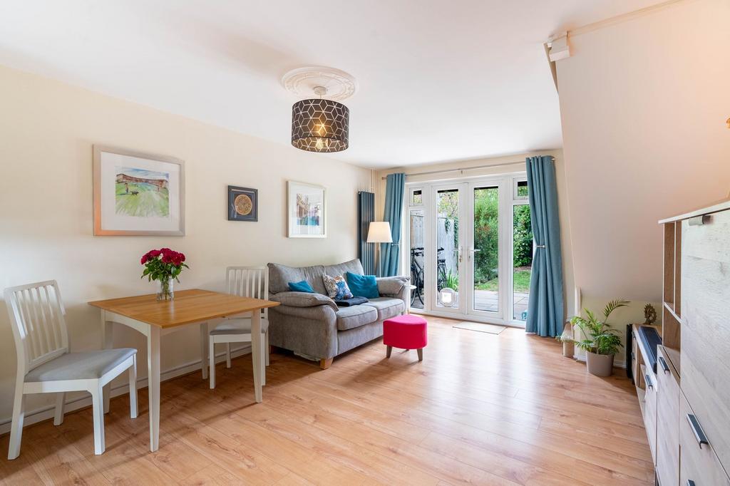 House in Cambridge - View 2