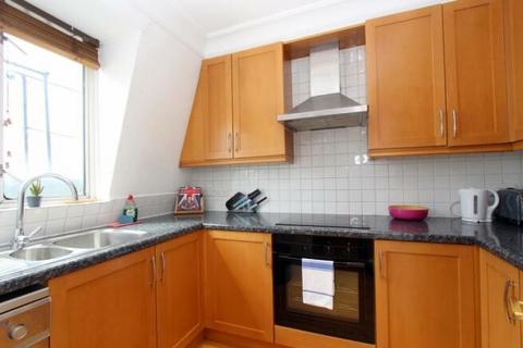 2 bedroom flat to rent, Gloucester Road, South Kensington SW7