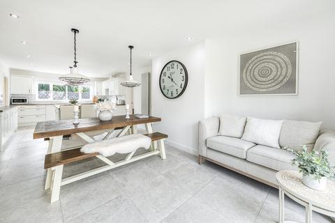 2 bedroom detached bungalow for sale, Main Street, Kniveton