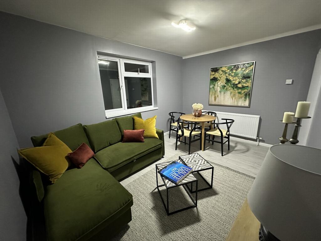 Apartment in London - View 2