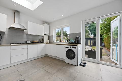 3 bedroom end of terrace house for sale, Havelock Road, Harrow