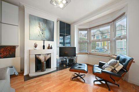 3 bedroom end of terrace house for sale, Havelock Road, Harrow
