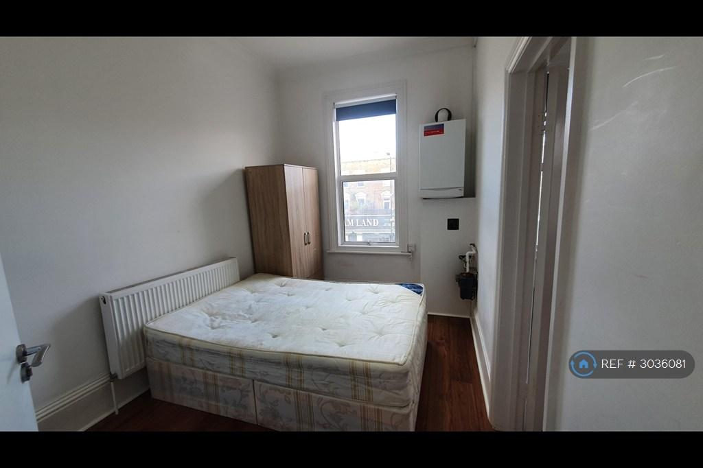 Apartment in London - View 2