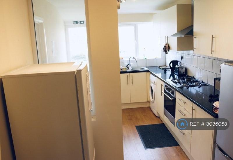 House in Hounslow West - View 5