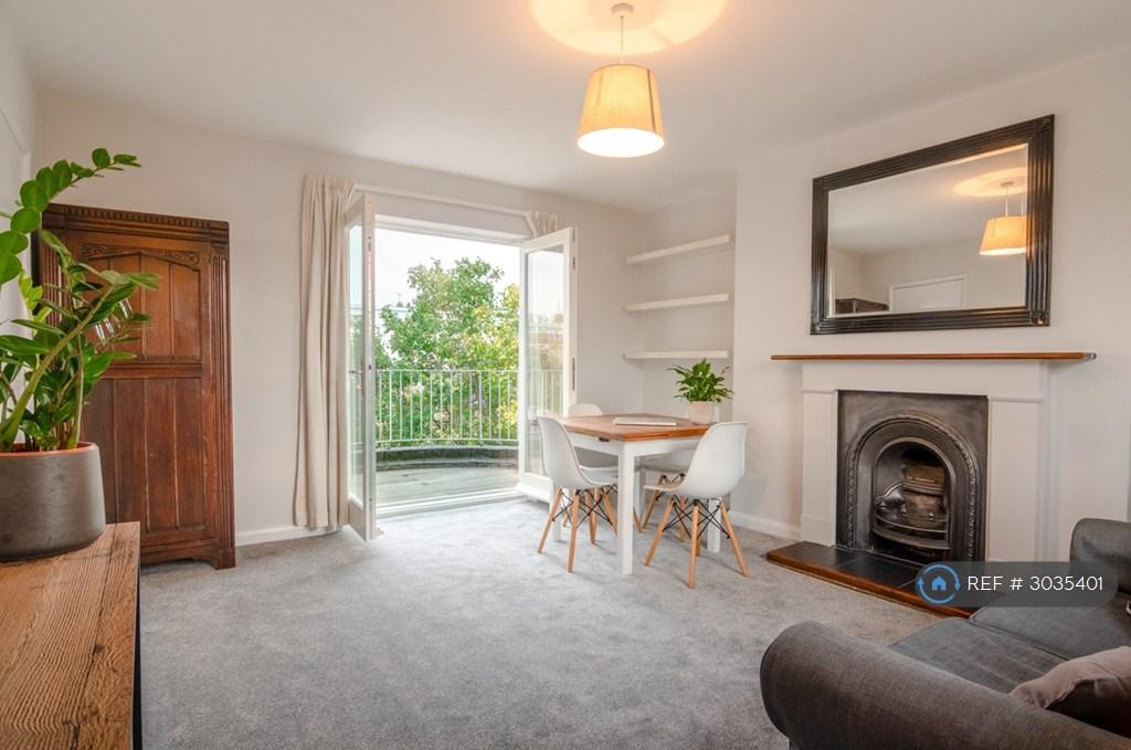 Apartment in London - View 4