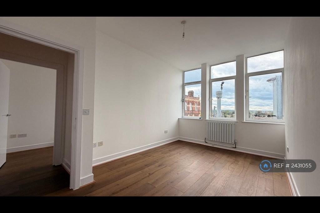 Apartment in London, Broad Green - More