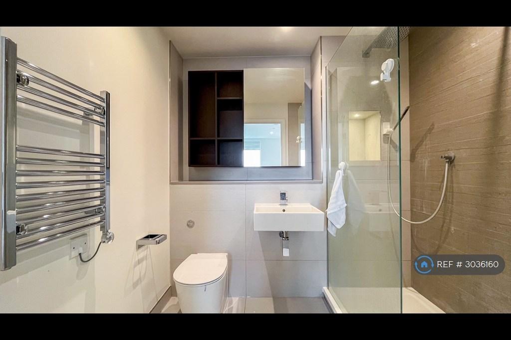 Apartment in Wembley - View 5