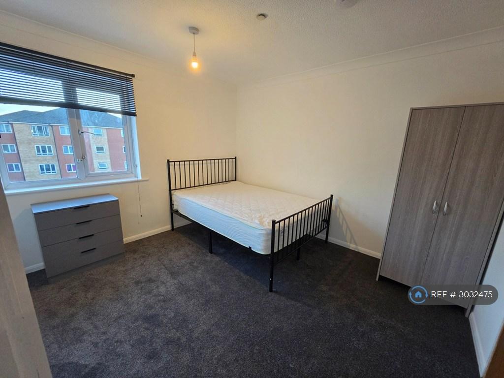 Apartment in Nottingham, Hyson Green - View 2