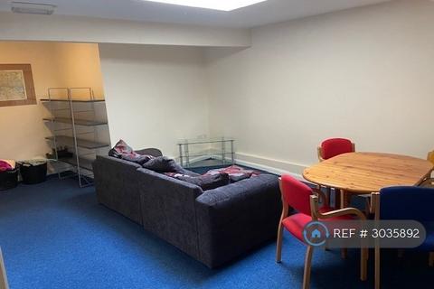 2 bedroom flat to rent, North Road, Durham, DH1