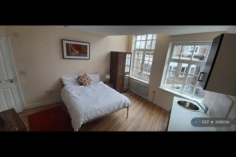 Studio to rent, Percy St, Stoke-On-Trent, ST1