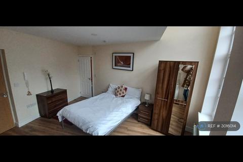 Studio to rent, Percy St, Stoke-On-Trent, ST1