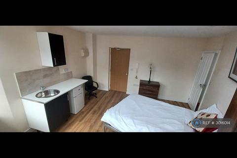 Studio to rent, Percy St, Stoke-On-Trent, ST1
