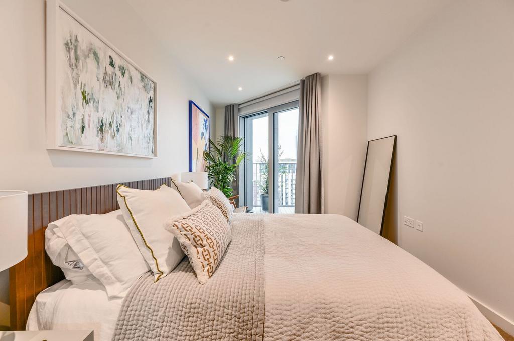 Apartment in London - More