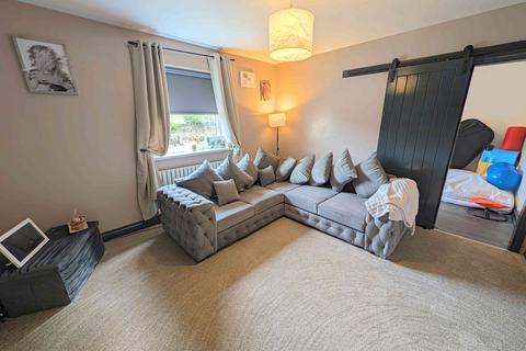 2 bedroom detached house for sale, Thornhill Road, Rastrick HD6