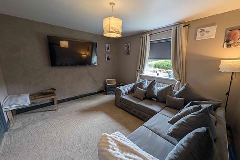 2 bedroom detached house for sale, Thornhill Road, Rastrick HD6