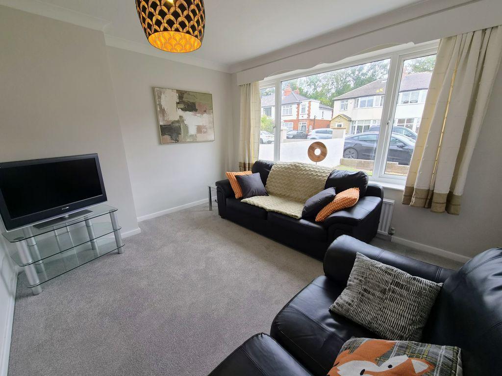House in Leeds - View 2