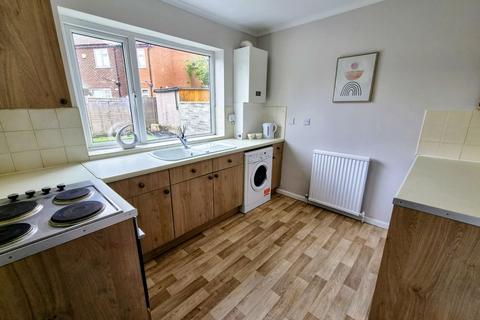 3 bedroom semi-detached house for sale, St. Annes Drive, Leeds