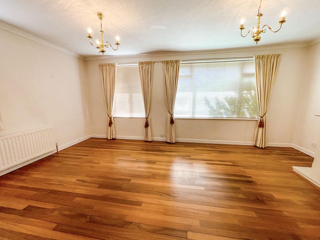 House in Southampton - View 2