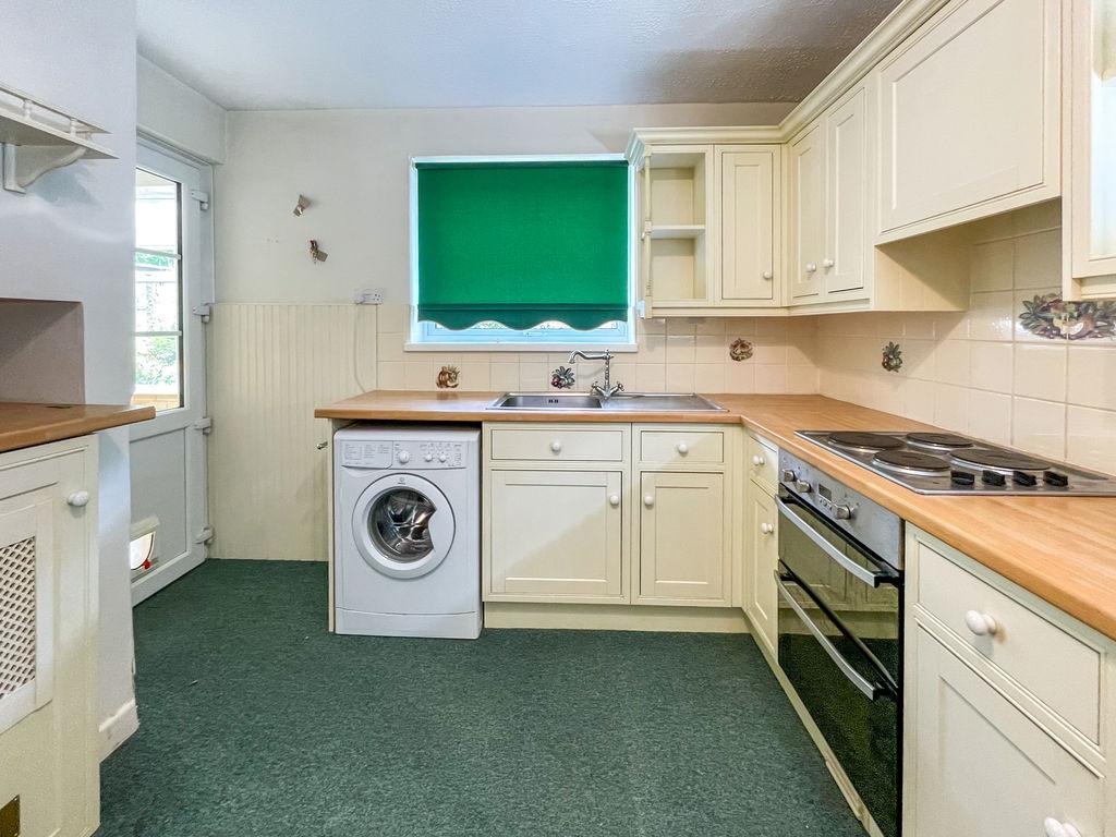 House in Southampton - More