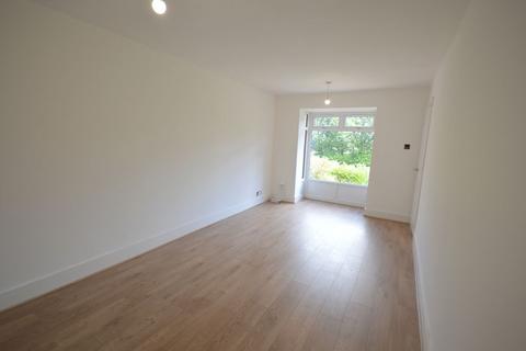 2 bedroom semi-detached bungalow to rent, Seaford Close, Runcorn