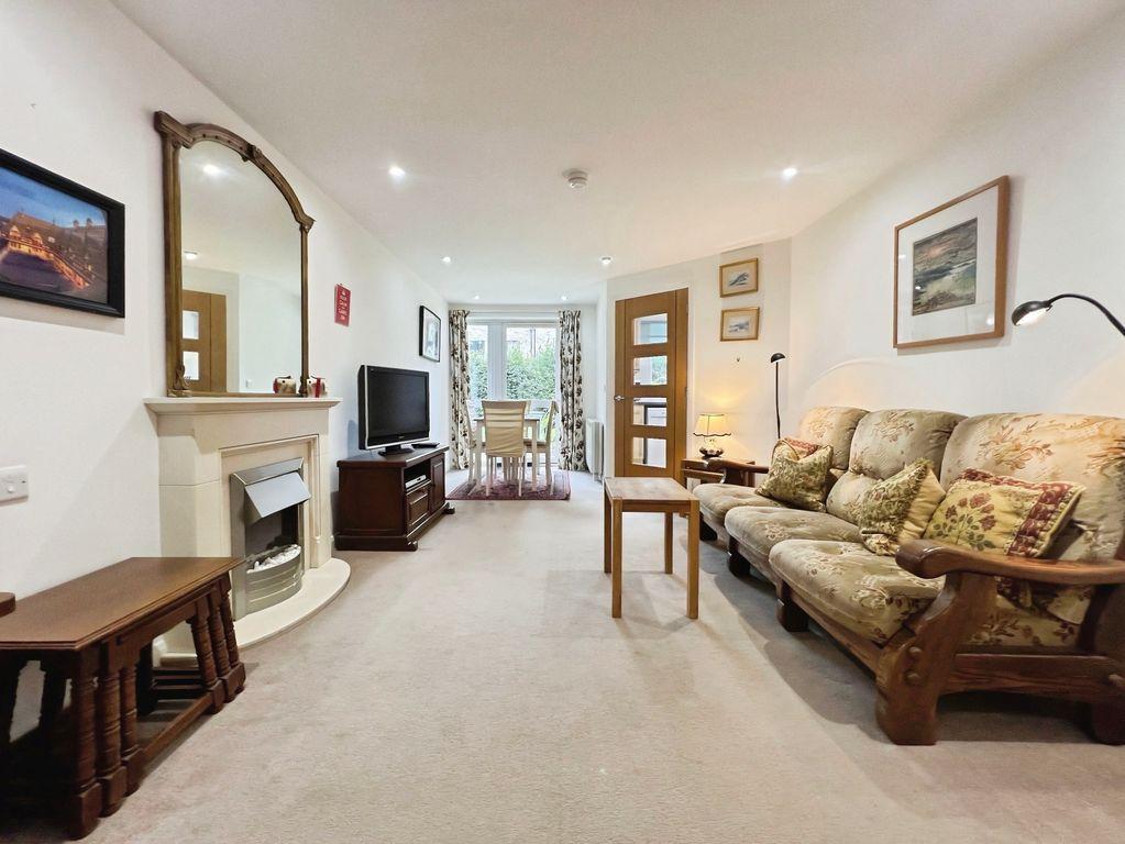 House in Newcastle Upon Tyne - View 2