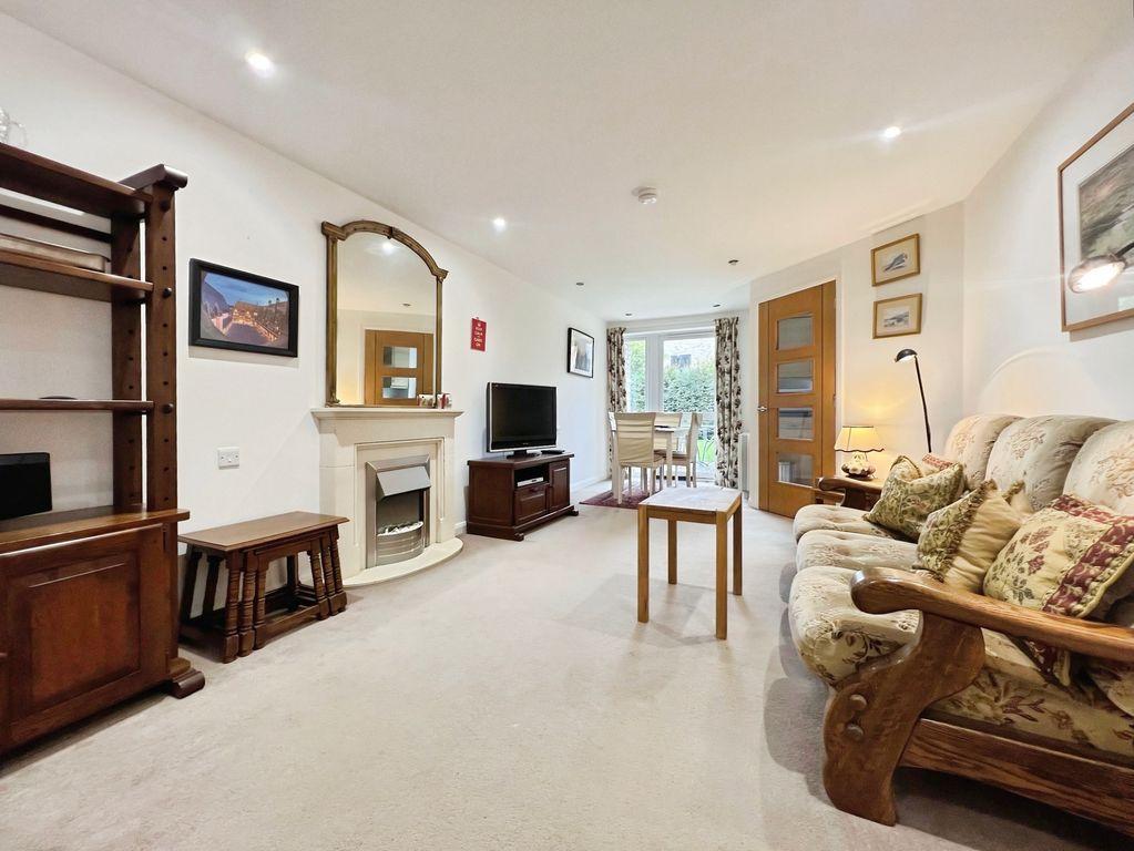 House in Newcastle Upon Tyne - View 4