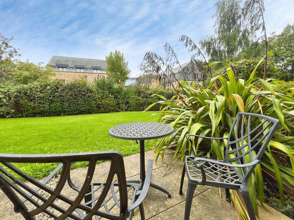 House in Newcastle Upon Tyne - More