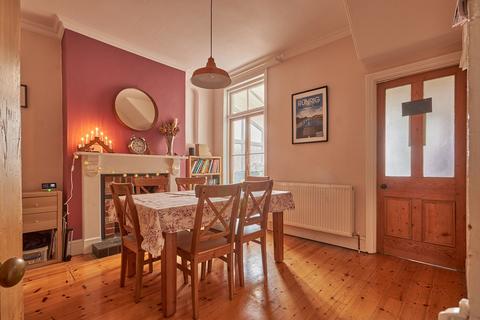 2 bedroom terraced house for sale, Abbots Road, Exeter