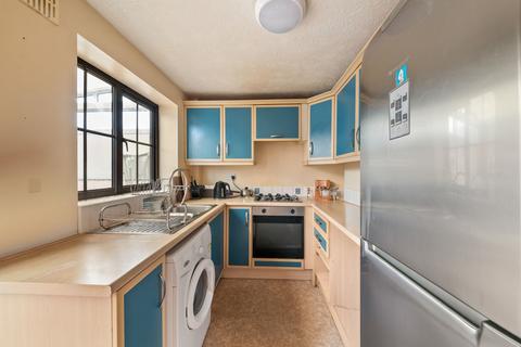 1 bedroom end of terrace house for sale, Telford Way, Hayes