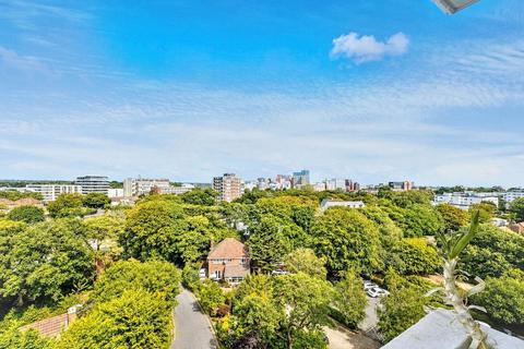 2 bedroom property for sale, 17 Grove Road, Bournemouth